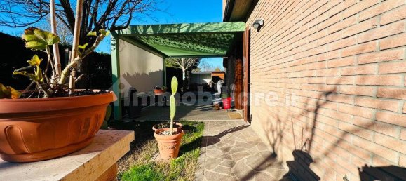 Villa de 2 dormitorios en Ferrara, Italy No. 277318 40