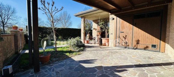 Villa de 2 dormitorios en Ferrara, Italy No. 277318 42