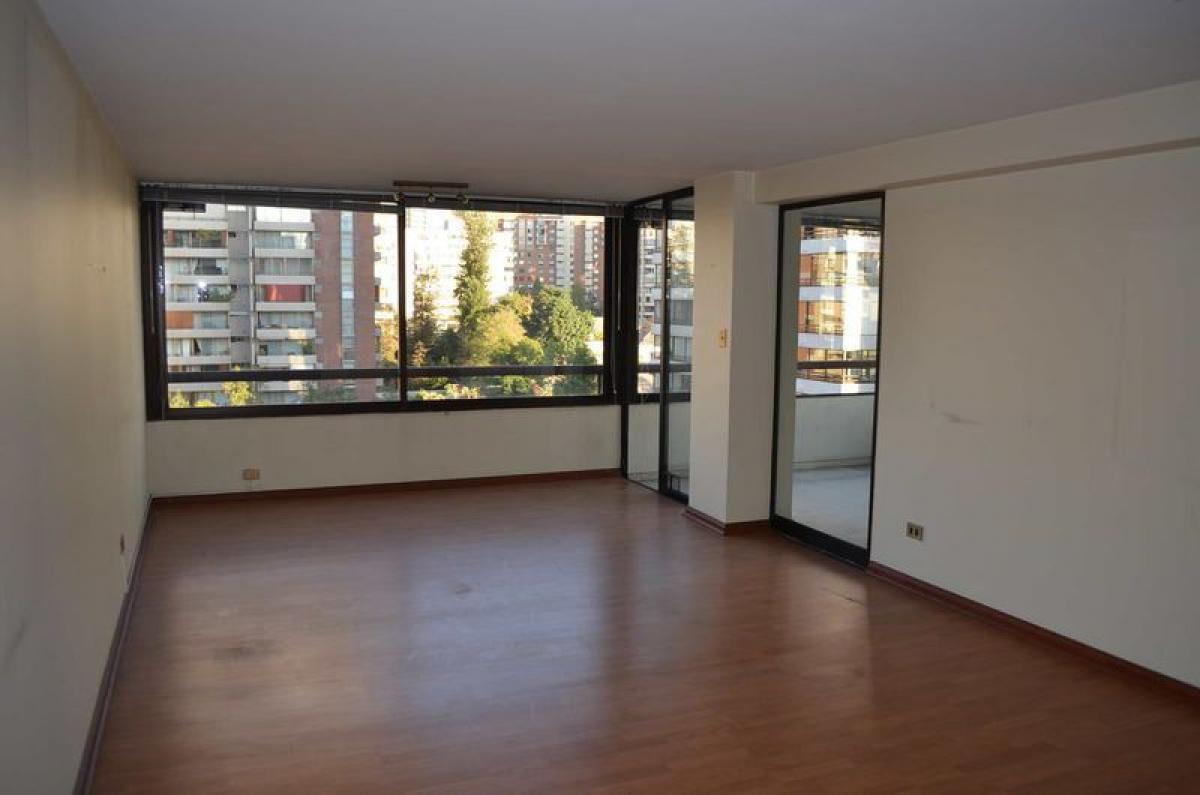 3 bedrooms Apartment in Santiago, Chile No. 2408