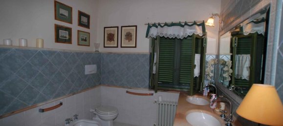 Casa de 16 divisões em Pontedera, Italy N.º 161248 7