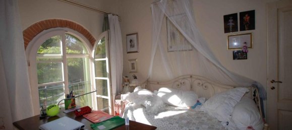 Casa de 16 divisões em Pontedera, Italy N.º 161248 5