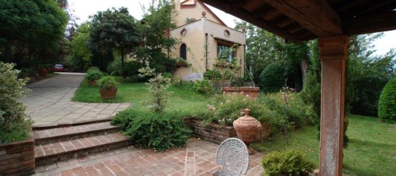 Casa de 16 divisões em Pontedera, Italy N.º 161248 23