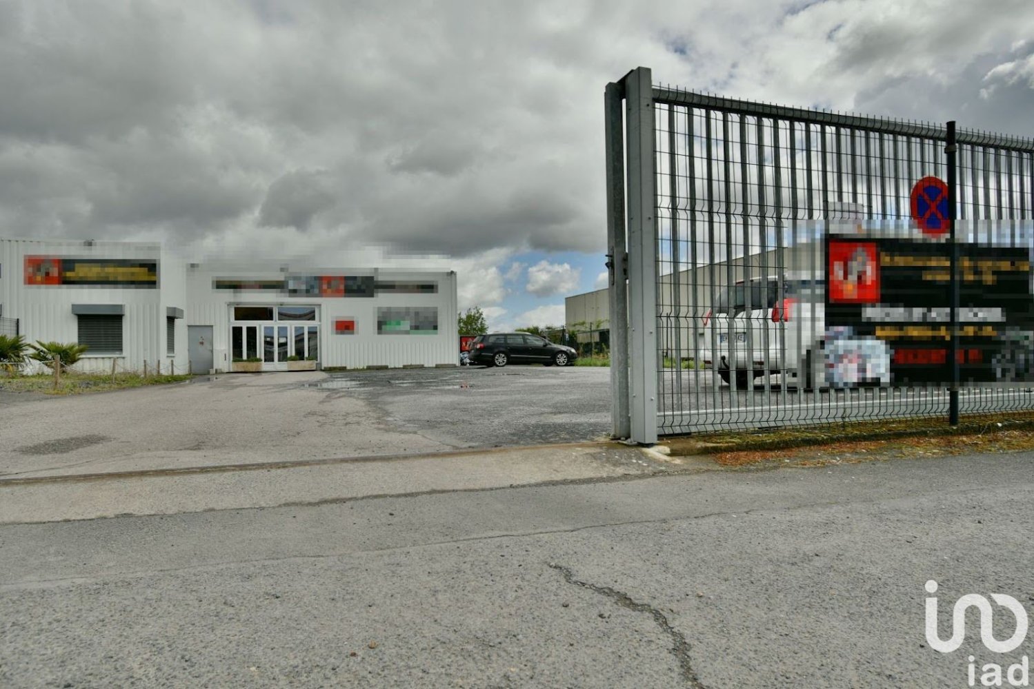 Propriété commerciale à Montdidier, France 320m² No. 80825