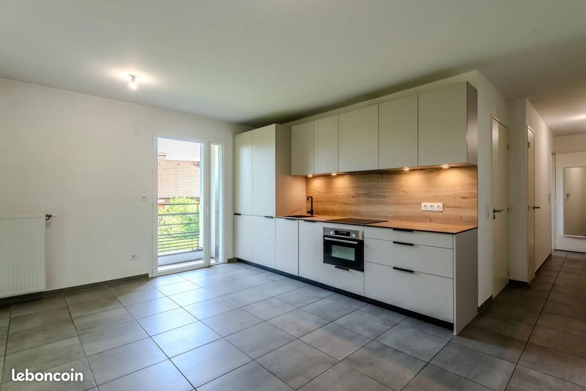 1 bedroom Apartment in Bons-en-Chablais, France No. 290569