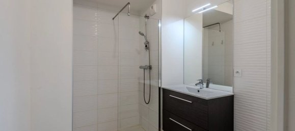 1 bedroom Apartment in Bons-en-Chablais, France No. 290569 7