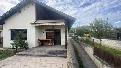 6 rooms House in Eisenstadt, Austria No. 250902