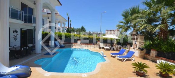 Villa 3+1 in Fethiye, Turkey No. 22885 2