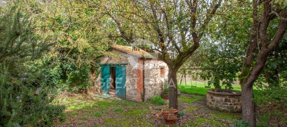 Casa de 9 habitaciónes en San Casciano dei Bagni, Italy No. 160142 11