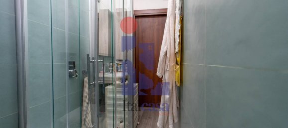 4 Schlafzimmer Wohnung in Latina, Italy, Nr. 300577 14