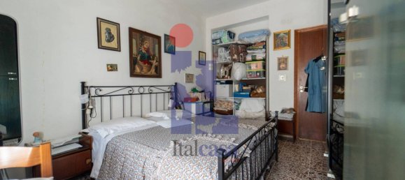 4 Schlafzimmer Wohnung in Latina, Italy, Nr. 300577 19