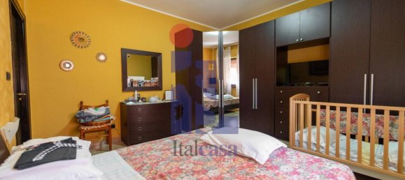 4 Schlafzimmer Wohnung in Latina, Italy, Nr. 300577 22