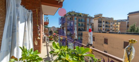 4 Schlafzimmer Wohnung in Latina, Italy, Nr. 300577 9