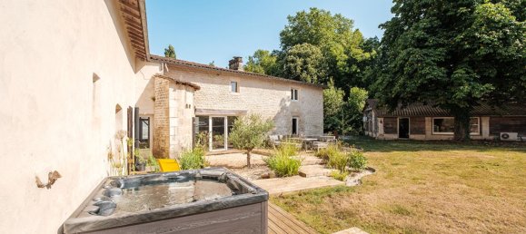 4 Schlafzimmer Haus in Niort, France, Nr. 361804 3