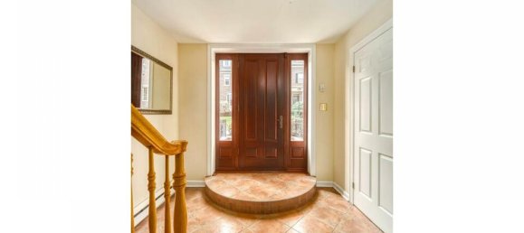 3 bedrooms House in Halifax, Canada No. 59 4