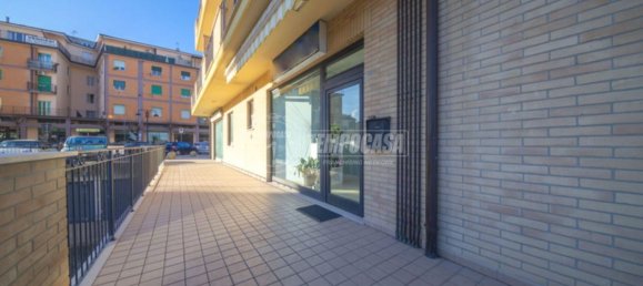 Armazém em Montegranaro, Italy 100 m² N.º 87834 14