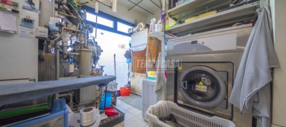 Armazém em Montegranaro, Italy 100 m² N.º 87834 16