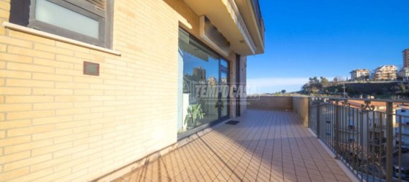 Armazém em Montegranaro, Italy 100 m² N.º 87834 4