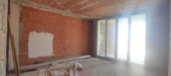 2غرفة شقة في Luino, Italy رقم 183591 22