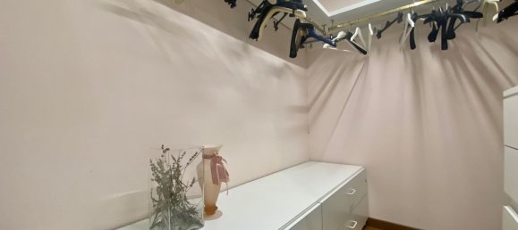 4 rooms House in Verbania, Italy No. 202739 13