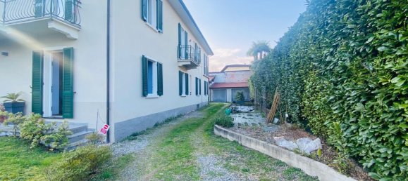 4 rooms House in Verbania, Italy No. 202739 25