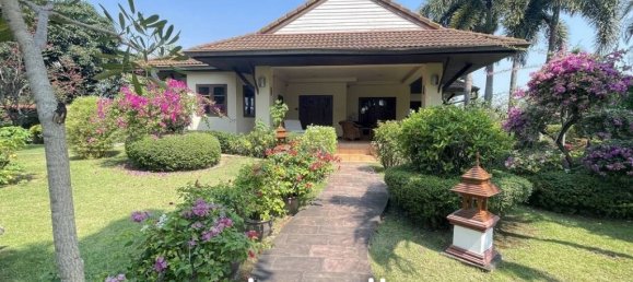 9 bedrooms Villa in Pran Buri, Thailand No. 13268 6