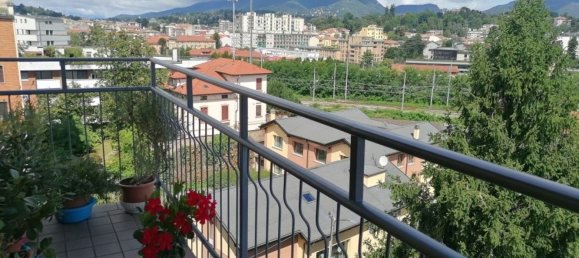 Penthouse de 4 divisões em Varese, Italy N.º 279368 3