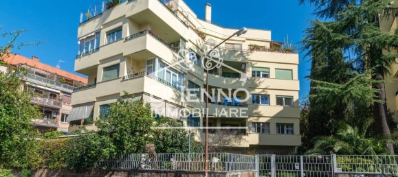 6 bedrooms Apartment in Rome, Italy No. 377719 35