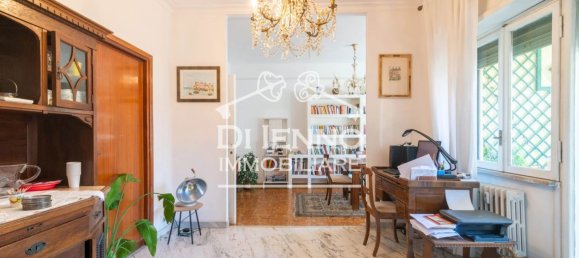 6 bedrooms Apartment in Rome, Italy No. 377719 6