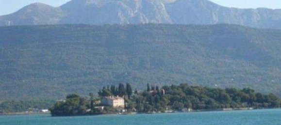 6137m² Hotel in Tivat, Montenegro No. 168 3