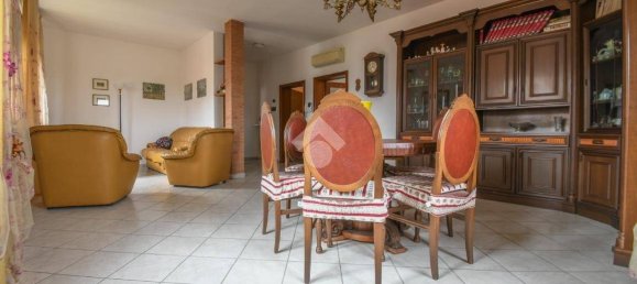 2 bedrooms Villa in Poggio Renatico, Italy No. 211090 12