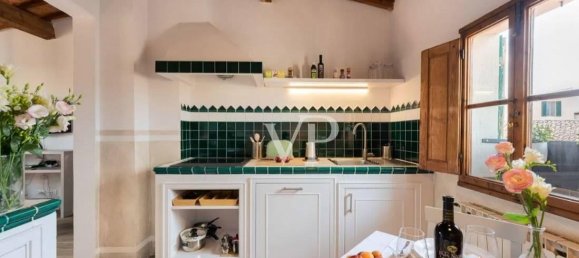 2 rooms Penthouse in Florence, Italy No. 22156 9