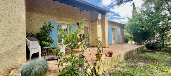 Casa de 4 habitaciónes en Robion, France No. 285631 2