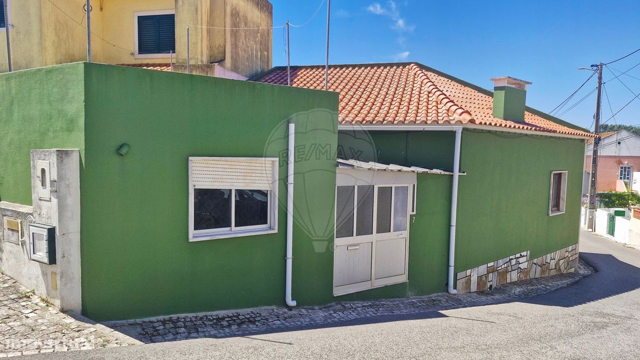 3 bedrooms House in Loures, Portugal No. 334504