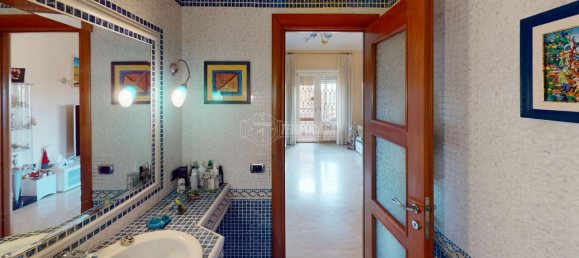 Apartamento de 4 divisões em Rome, Italy N.º 30310 22