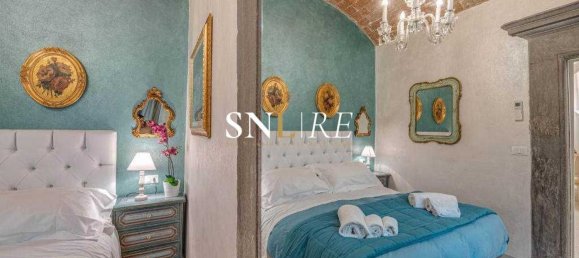 8 rooms Apartment in Florence, Italy No. 206337 7