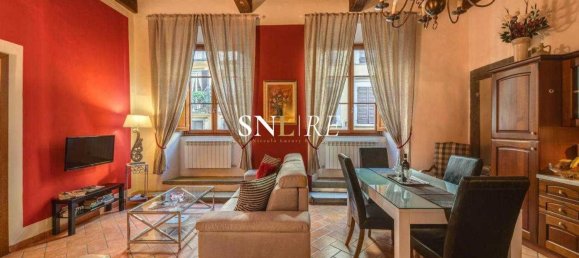 8 rooms Apartment in Florence, Italy No. 206337 5