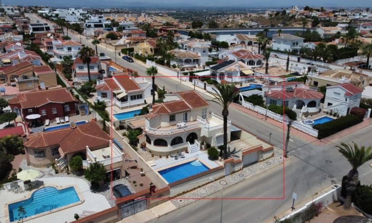 Casa de 3 dormitorios en Ciudad Quesada, Spain No. 187933