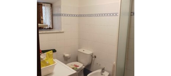 4 rooms House in Carrara, Italy No. 257148 3
