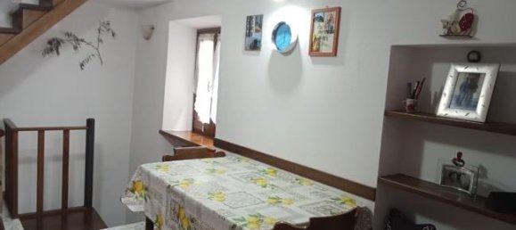 4 rooms House in Carrara, Italy No. 257148 6