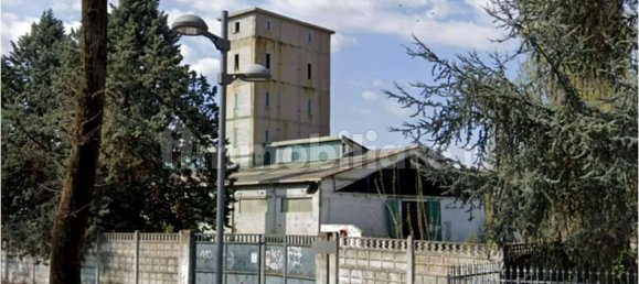 1 room Warehouse in Minerbe, Italy No. 267102 2