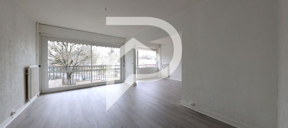 Apartamento de 3 dormitorios en Evry, France No. 121555 3