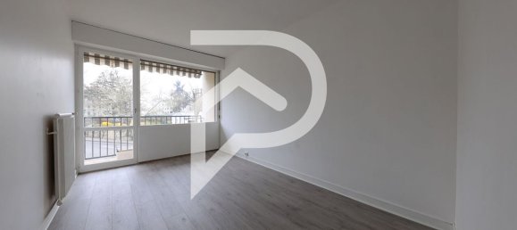 Apartamento de 3 dormitorios en Evry, France No. 121555 9