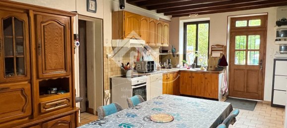 3 Schlafzimmer Haus in Sancoins, France, Nr. 225609 6