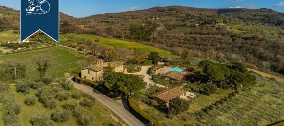 8 bedrooms Commercial property in Assisi, Italy No. 386277 46