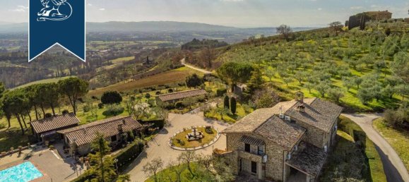 8 bedrooms Commercial property in Assisi, Italy No. 386277 5