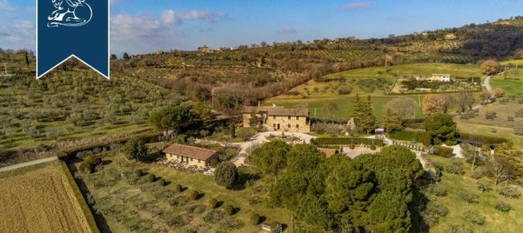 8 bedrooms Commercial property in Assisi, Italy No. 386277 44