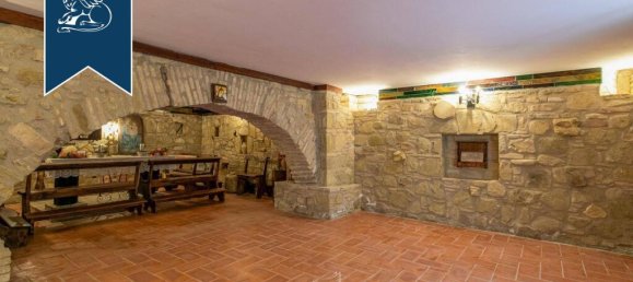 8 bedrooms Commercial property in Assisi, Italy No. 386277 42