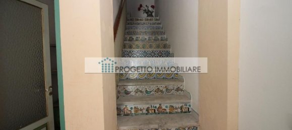 Casa de 3 divisões em Floridia, Italy N.º 163291 10