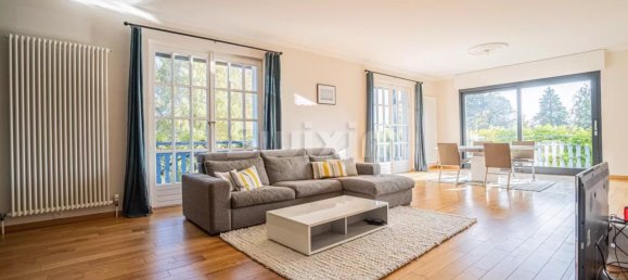 5 bedrooms House in Divonne-les-Bains, France No. 267053 2