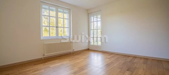 5 bedrooms House in Divonne-les-Bains, France No. 267053 7